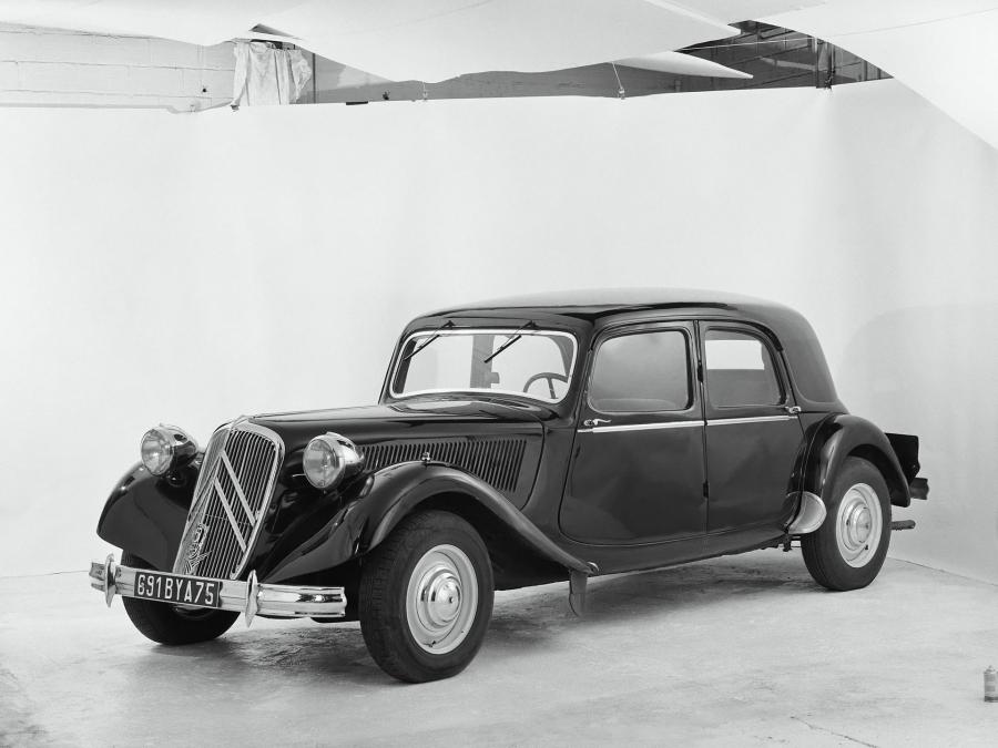  Citroen Traction Avant 1934 года  (фото 59 из 59)